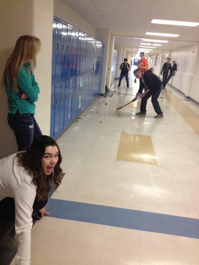 By Hannah Larson
The Farmer curling team at the height of their marathon practice session on Jan. 8.