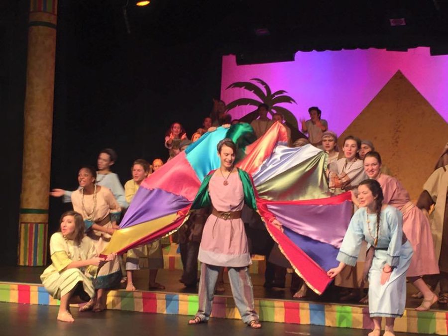 Joseph+and+the+Amazing+Technicolor+Dreamcoat