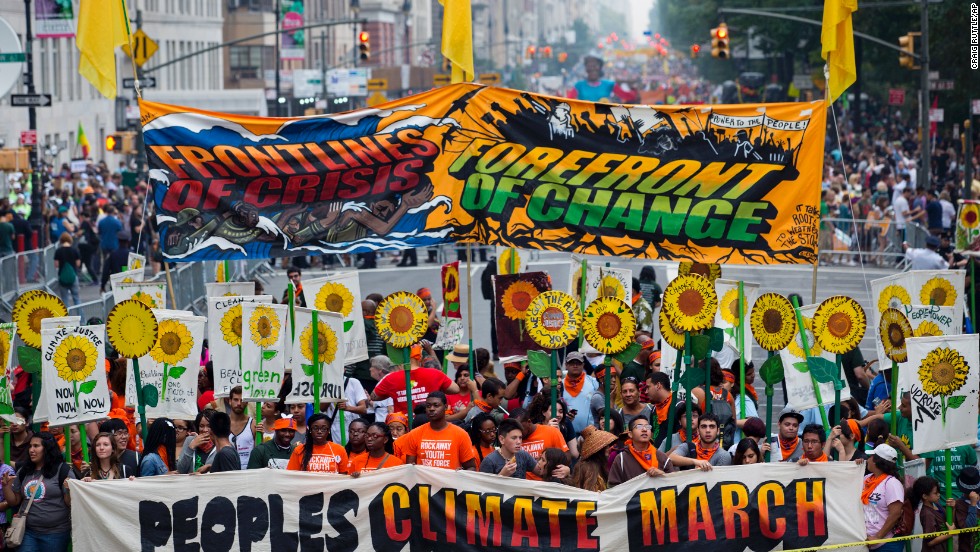 People+rallying+to+stop+climate+change.+courtesy+of+CNN